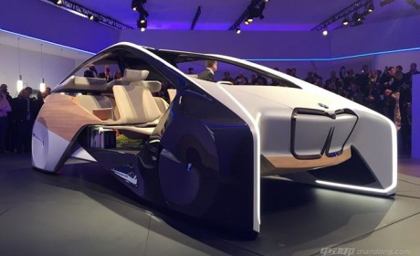 宝马CES发布i Inside Future 交互、娱乐再升级