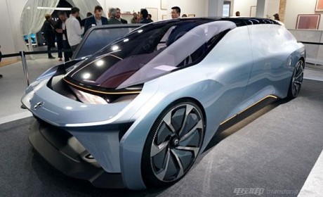 上海车展量产车型亮相 蔚来发布EVE概念车