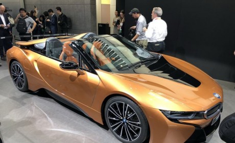 新款宝马i8敞篷轿跑车国内首次亮相