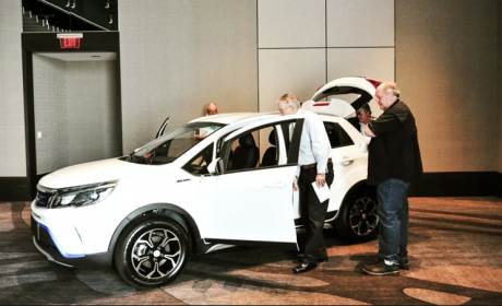 中国车厂康迪在美国推出两款纯电车