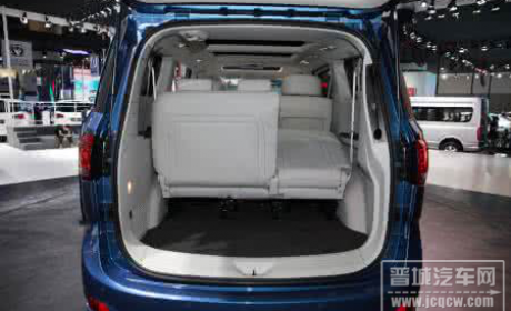 七座车家用是伪命题？大通G10表示不服