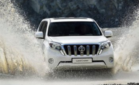 硬派SUV新风向 福特撼路者吊打“阉割”版新款丰田普拉多