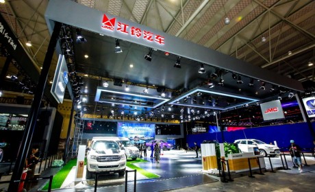 不忘初心，砥砺前行，福特撼路者震撼亮相成都车展