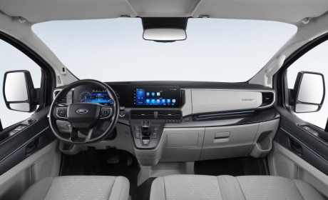 近期上市 福特中期改款全顺内饰官图