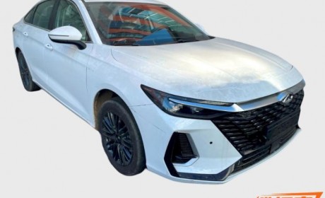 综合续航1300km 艾瑞泽8 PHEV谍照曝光