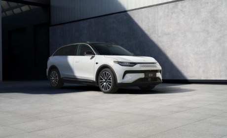 零跑C11增程版车型将于今日开启预售