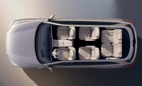 实现三排空间与舒适平权，蓝山DHT-PHEV“大”的不止一点点