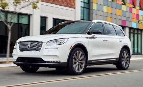 25万元年左右预算，林肯冒险家和奔驰GLB该做何选择？