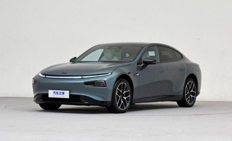 智能化大升级 新款小鹏P7i正式首发！