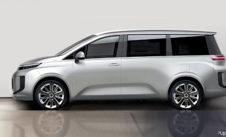 李想曝光理想ONE同平台纯电MPV消息