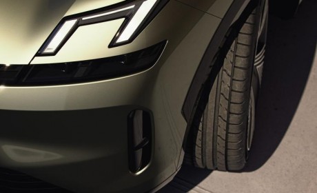 3月30日亮相/中型SUV 领克08预告图发布