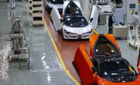 车身颜色丰富 埃安Hyper SSR实车曝光