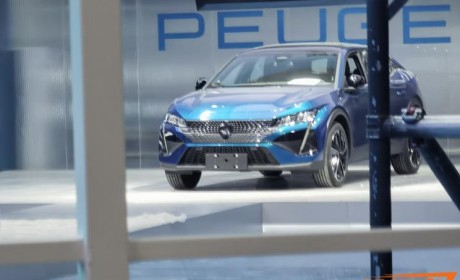2023上海车展探馆：标致408X实车曝光