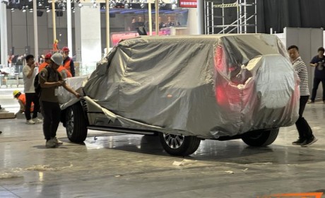 2023上海车展探馆：仰望U8实车曝光