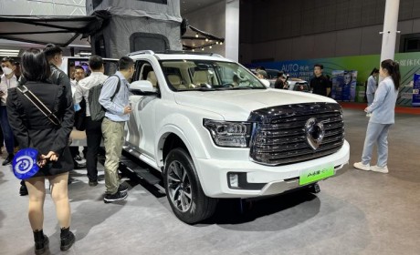 2023上海车展：长城山海炮HEV实车亮相