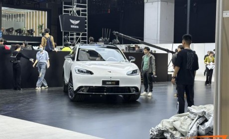 2023上海车展探馆：远航H8实车曝光