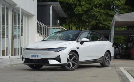 售价15.99万元 小鹏P5新车型上市！