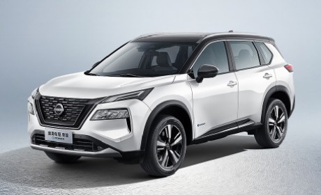 CR-V卡罗拉奇骏全焕新，日系三强混动之战