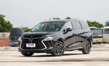 售13.99万元 新款风行游艇扬帆版上市