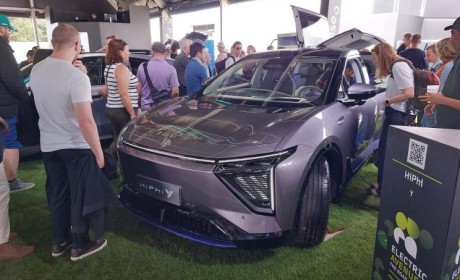 2023古德伍德：高合HiPhi Y海外亮相