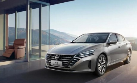 全车LED灯光系统 天籁新境版官图发布