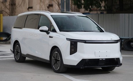 可换电的MPV 大家MIFA7成都车展首发