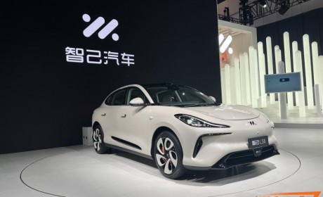 2023成都车展探馆：智己LS6实车曝光
