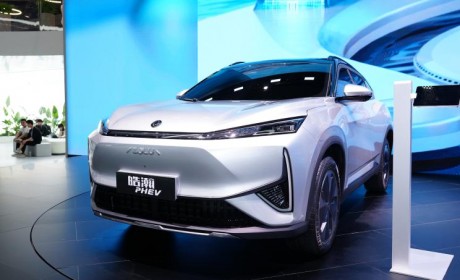 东风风神皓瀚PHEV/HEV车型将于今晚上市