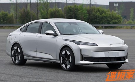 1.5L发动机+电机 长安启源A05申报图