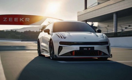 专注高性能 极氪001 FR将于今日发布