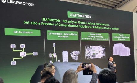 2023慕尼黑车展：零跑C10正式首发亮相