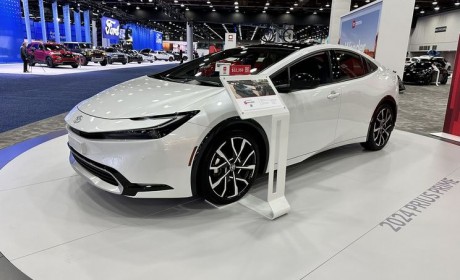 2023北美车展：2024款丰田普锐斯亮相