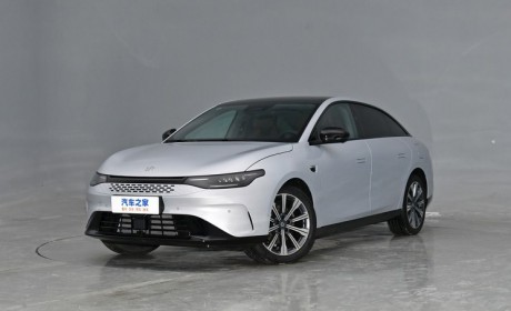 9月20日上市 零跑C01增程版首发亮相