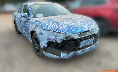 暗黑风格更运动 新款比亚迪秦PLUS谍照