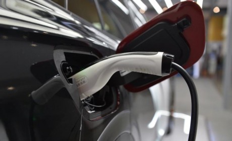 各级公务用车加大新能源车配备使用力度