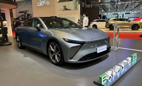 2023日内瓦车展：星途星纪元 ES亮相