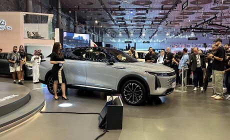 2023日内瓦车展：星途RX中东正式发布