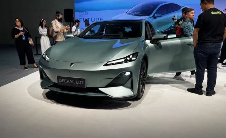 2023泰国车展：长安DEEPAL L07正式亮相