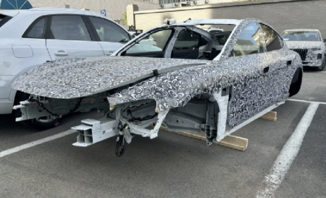 2024上半年上市 小米首款车细节曝光