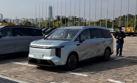 2023广州车展探馆:上汽大通大家7将上市