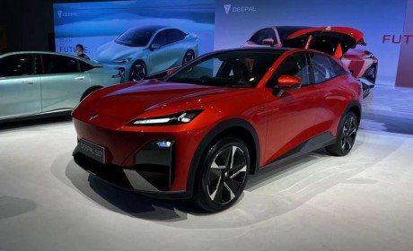 2023泰国车展：长安DEEPAL S07正式亮相