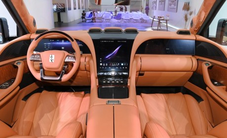 方向盘升级实体按键 仰望U8配置调整