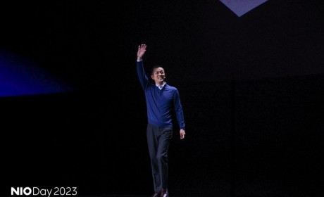 李斌表示：蔚来ET9预订量高于官方预期