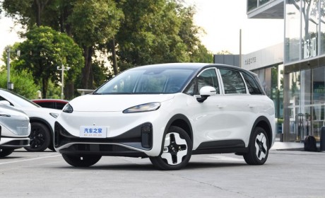 极狐考拉男篮潮改款将于今日首发亮相