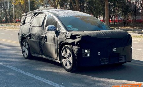 2024年见？疑似理想全新电动车谍照曝光