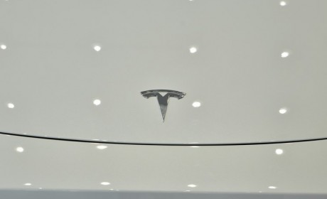 特斯拉在北欧败诉！车主无法收到牌照