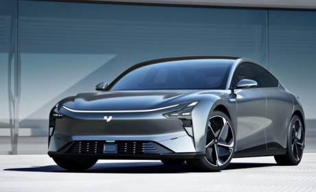 定位掀背轿跑车 极越02将于2024年亮相