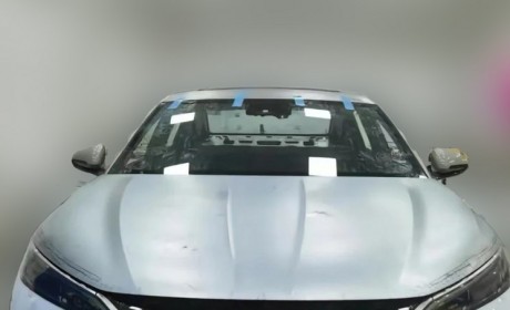 搭DM-i 5.0技术 疑似比亚迪秦L实车曝光