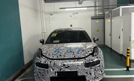 配备激光雷达 新款极氪001谍照曝光