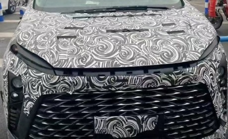 全村的希望？疑似全新别克GL8谍照曝光